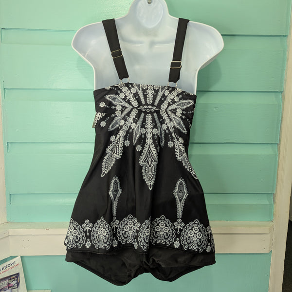 Tankini, Black and White, M