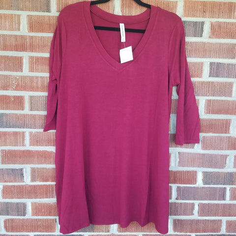 3/4 Sleeve V-neck Top